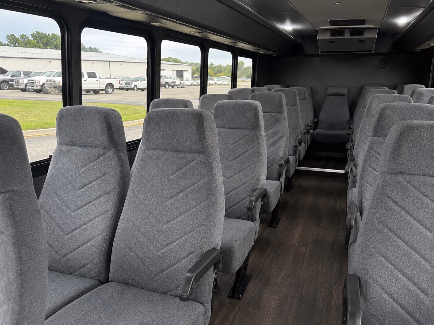 thousand oaks concert transportation onboard seating