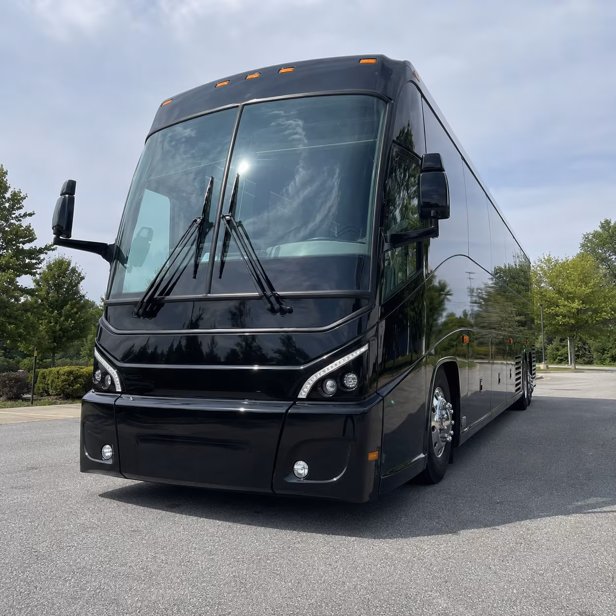 with thousandoakscharterbuscompany com you can set up recurring daily routes on your schedule